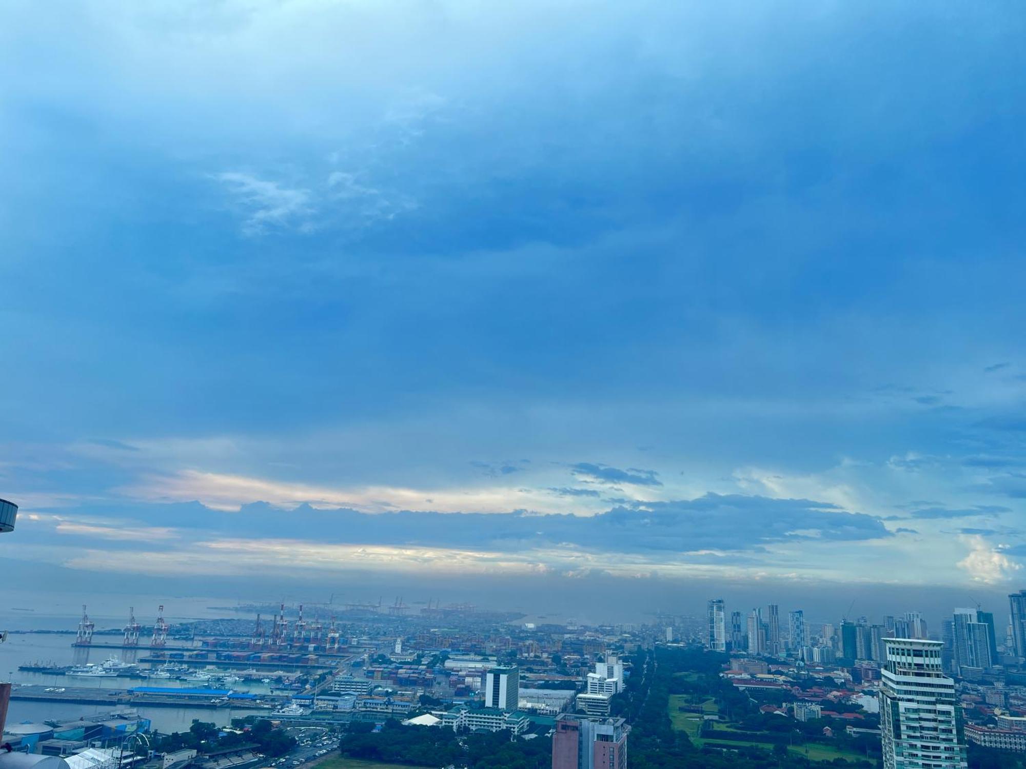 Dreamy Sunset Bay Manila Exterior foto